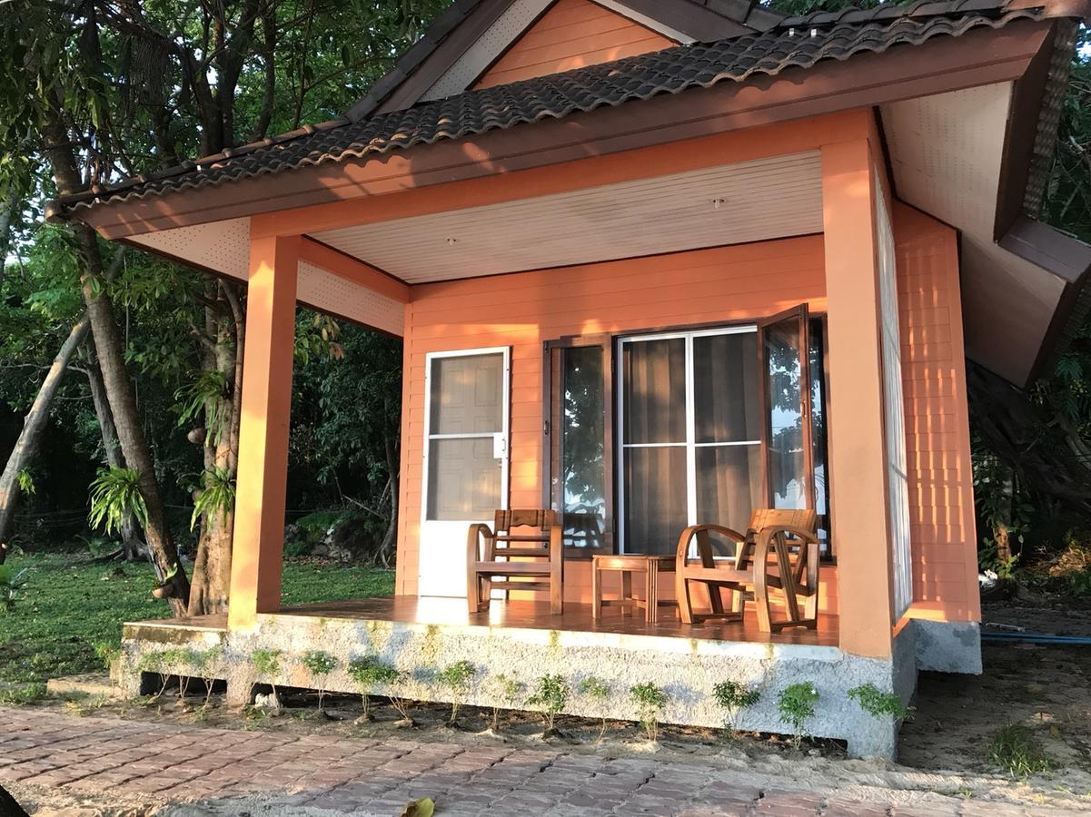 Paradise Beachfront Bungalows Ξενοδοχείο Koh Kradan Εξωτερικό φωτογραφία